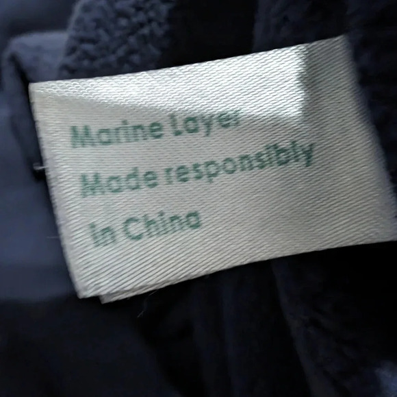 💘 Marine Layer Classic Sweatshirt in Navy - Picture 6 of 6